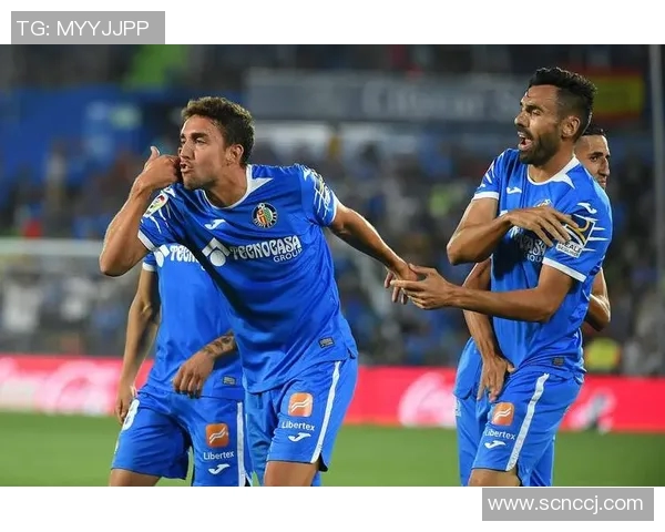 塞维利亚主场3-1击败马洛卡，豪取三连胜，战意十足